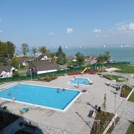 Appartement Carina On The Beach Apartman *