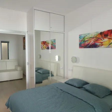 Appartement Carina On The Beach Apartman *